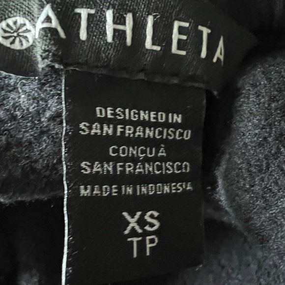 NWT Athleta Retroplush Revive Crewneck Sweatshirt Black Size XS - Picture 7 of 10